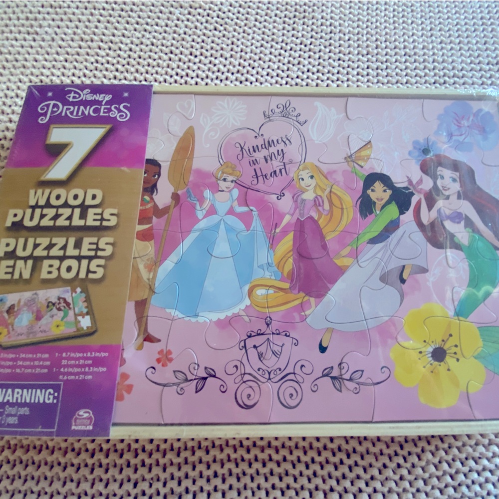 Disney Princess wood puzzles. Set of 7 puzzles.  Brand new. NWT.